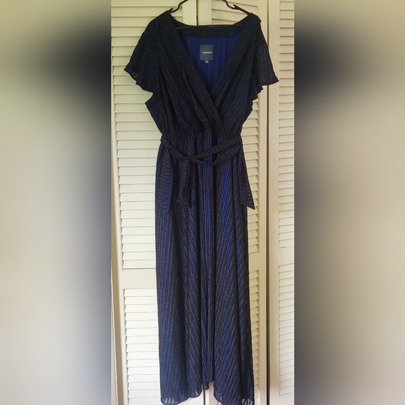 Modcloth Dresses & Skirts - Modcloth Your Time To Shine Faux Wrap Gown Blue and Black Metallic Size 3x